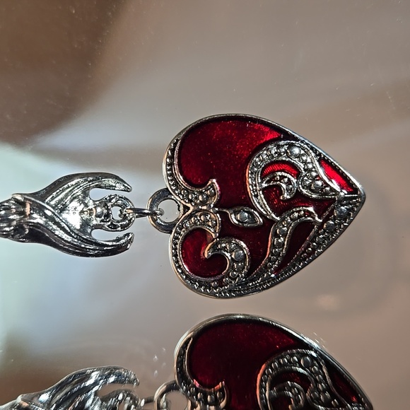 Gothic Heart Dangle Earrings Synthetic Red Glass, Silver-Plated Zinc Alloy, Stai - Picture 7 of 9